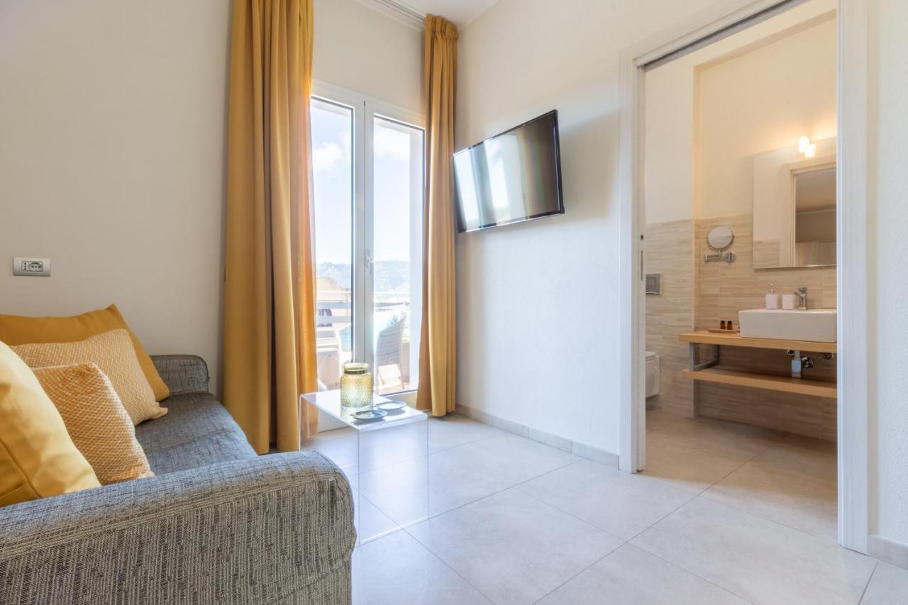 New Ca'Mea Hotel Villasimius Exterior photo